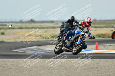 media/Apr-18-2025-TrackDaz (Fri) [[45f5874c44]]/C Group/Session 1 (Turn 7)/